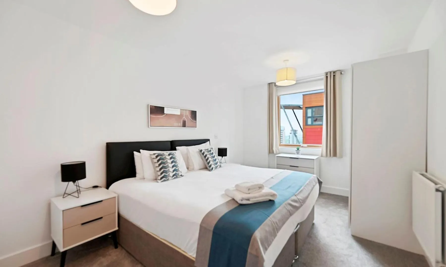 Cubo Canary Wharf London Apartment