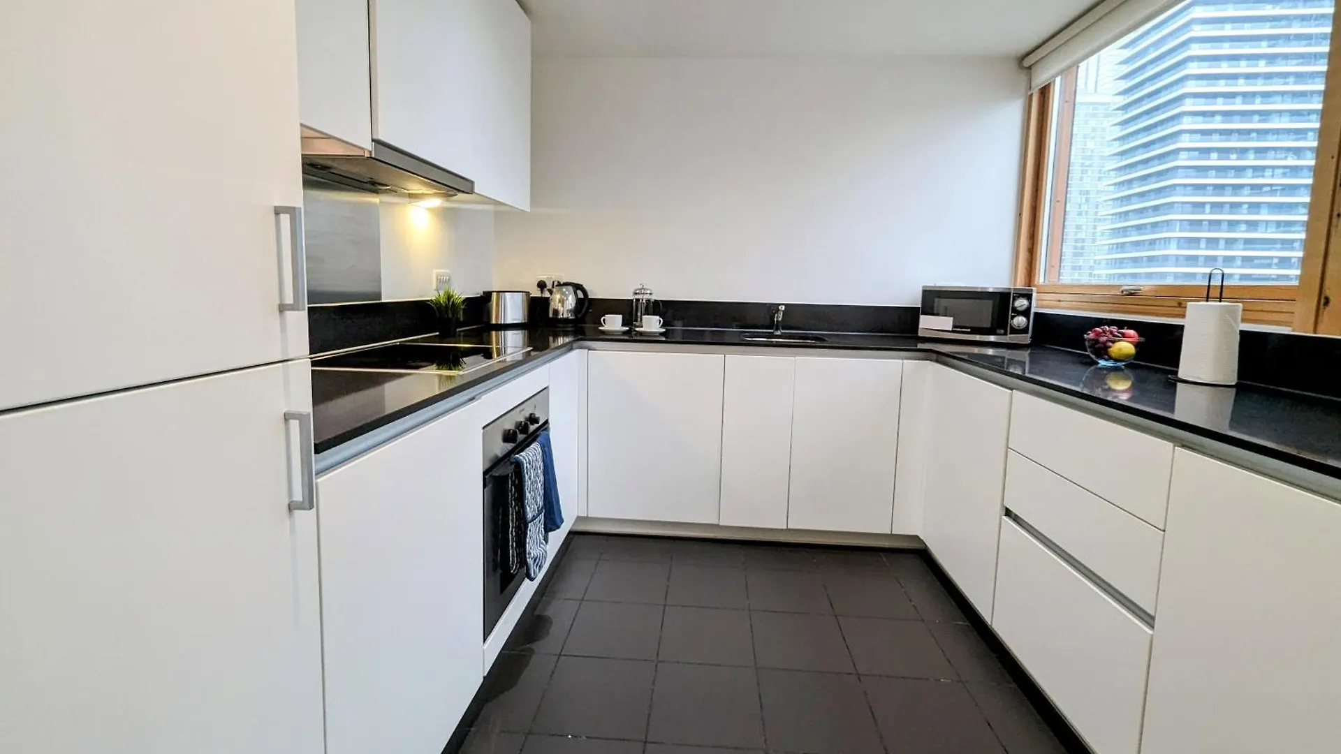 Cubo Canary Wharf London Apartment