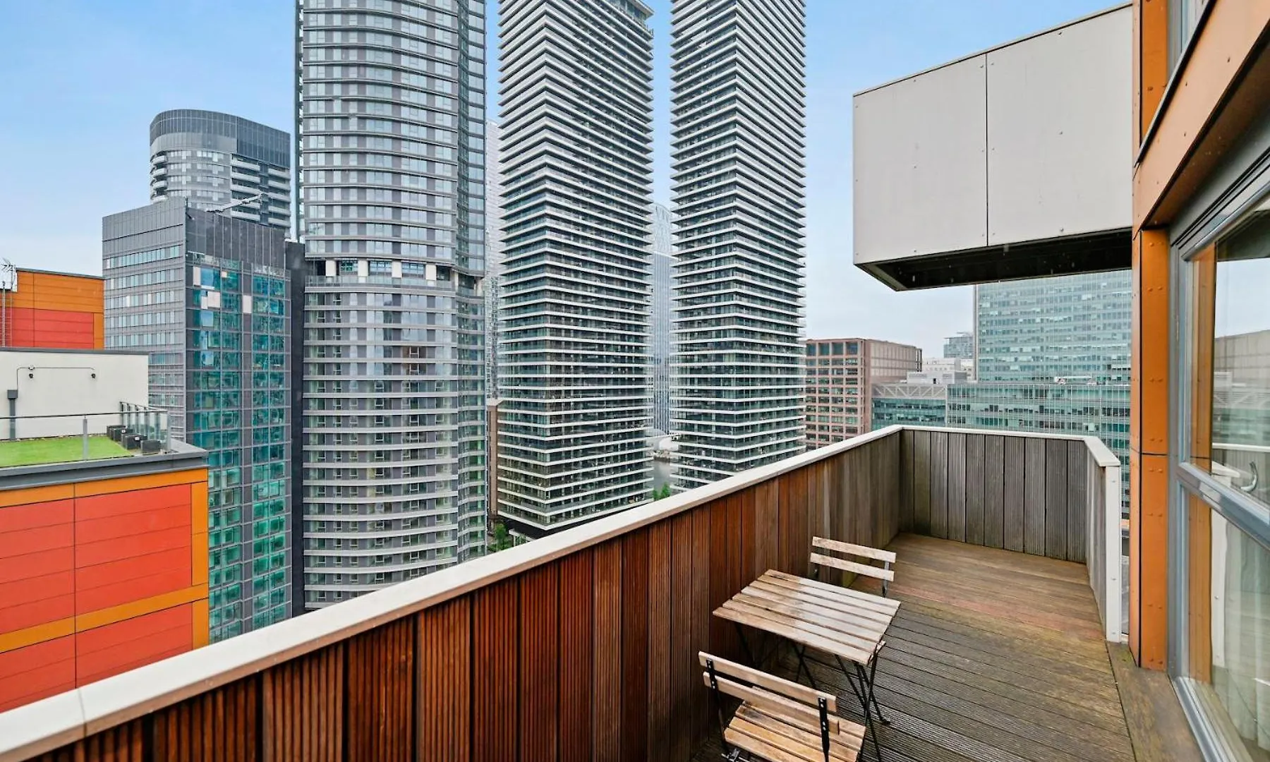 Apartment Cubo Canary Wharf London United Kingdom